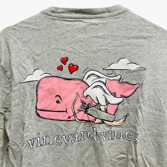 NWT Vineyard Vines Cupid Whale‎ Long Sleeves Pocket Tee Grey Heather Size Small - Picture 1 of 7